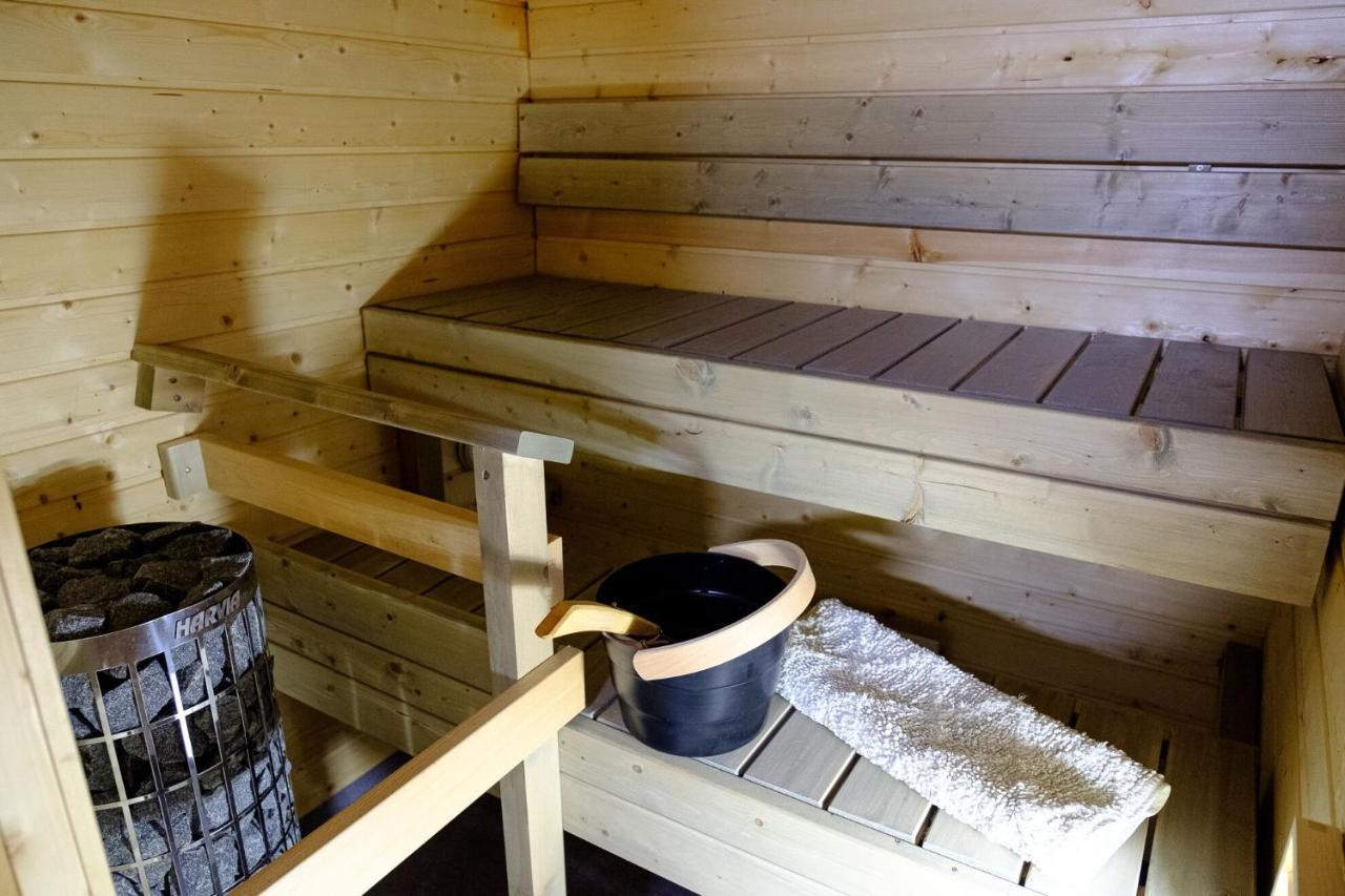 Lucky Ranch Cabin 4 Pyhatunturi Екстер'єр фото